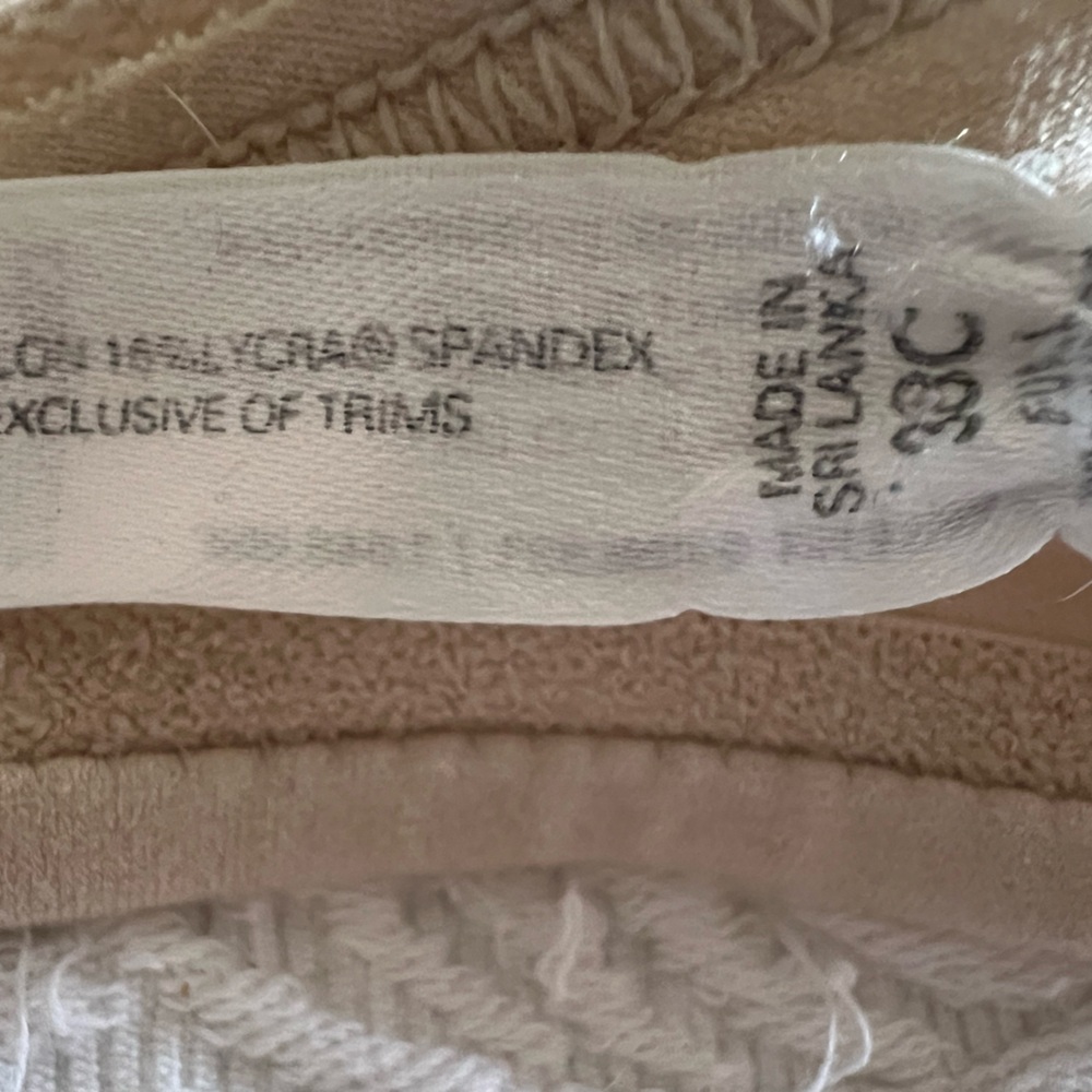 Body By Victoria 38C underwire Bra